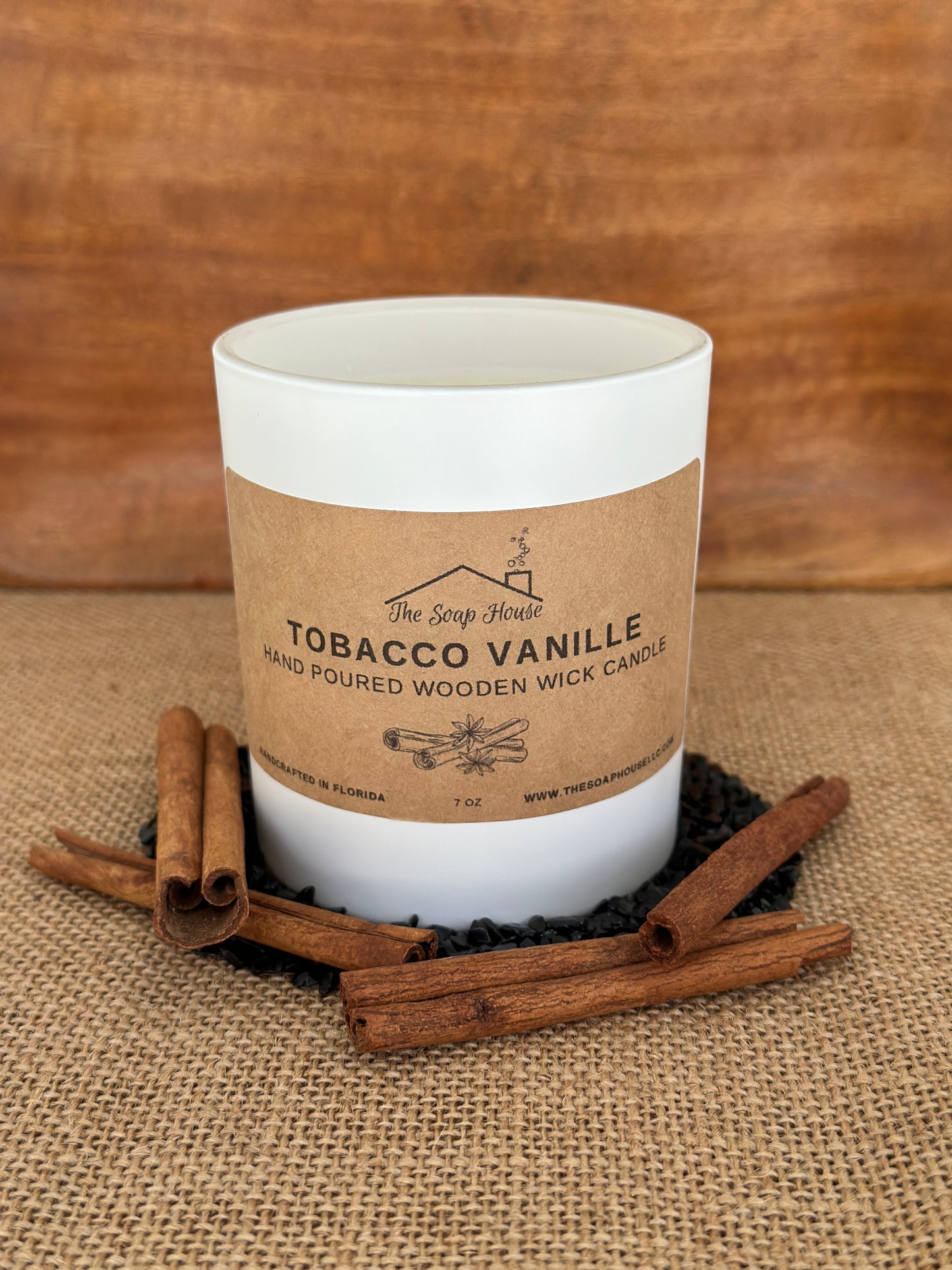 Wooden Wick Candle- Tobacco Vanille