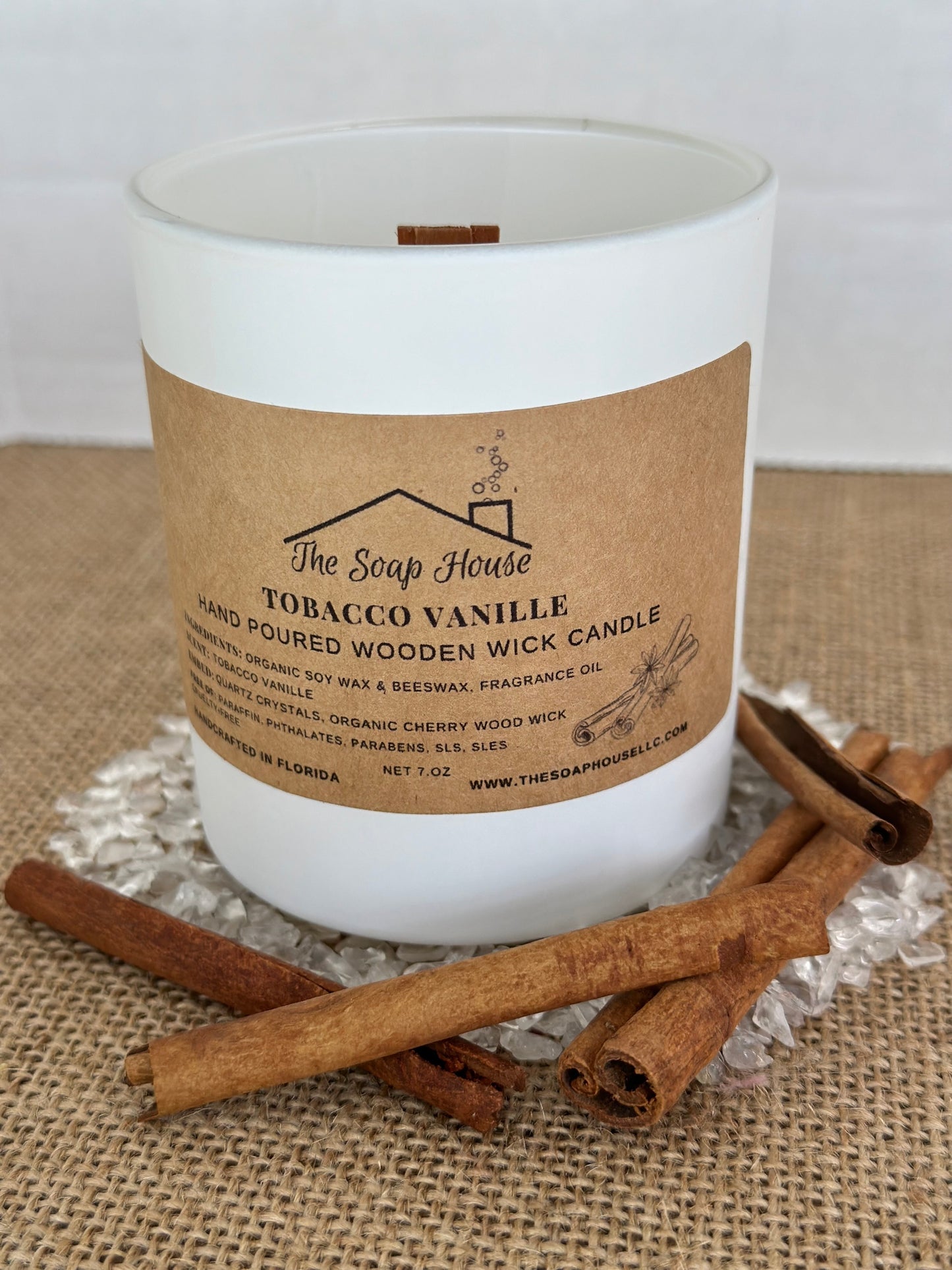 Wooden Wick Candle- Tobacco Vanille