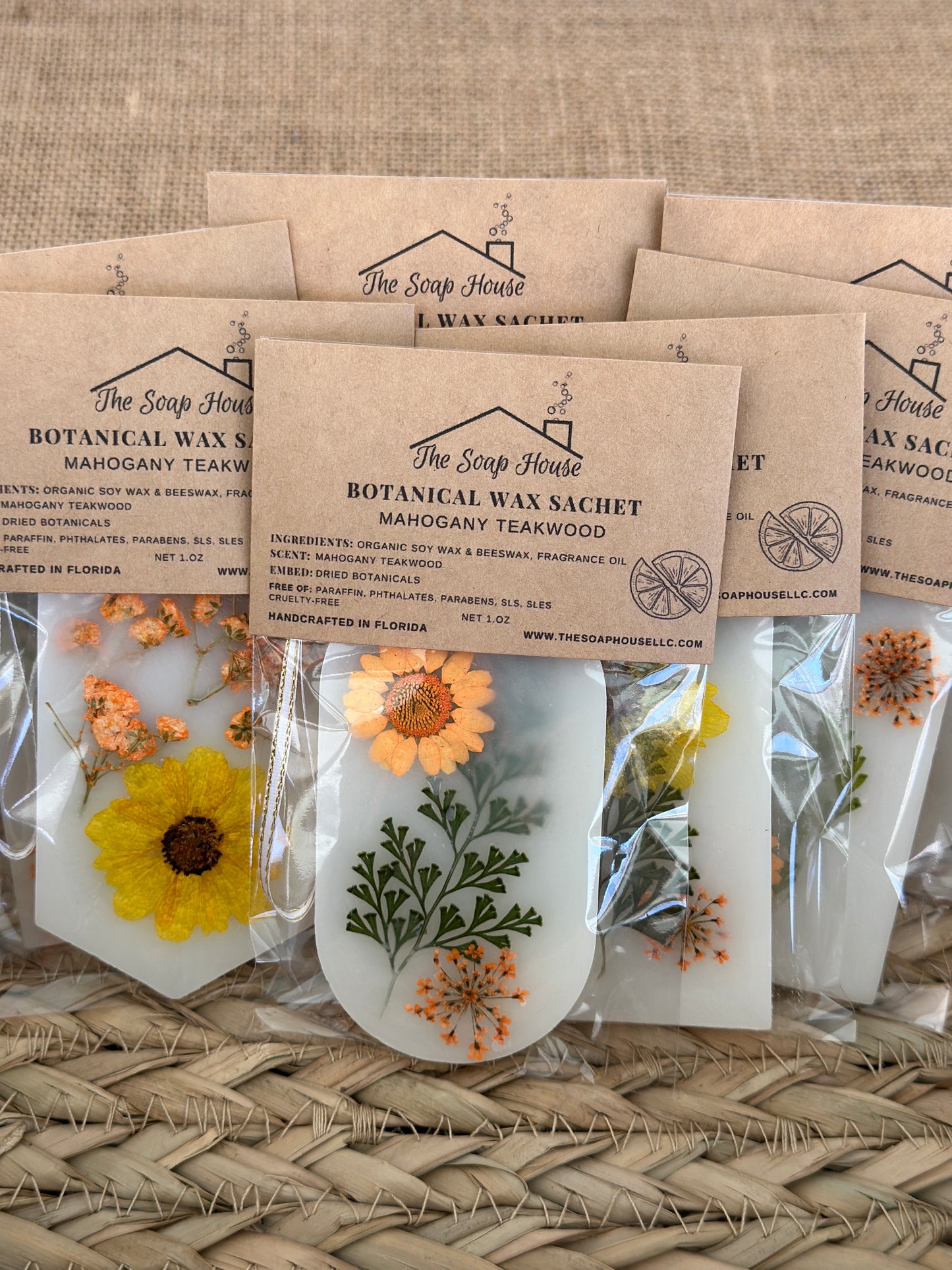 Botanical Wax Sachet- Mahogany Teakwood